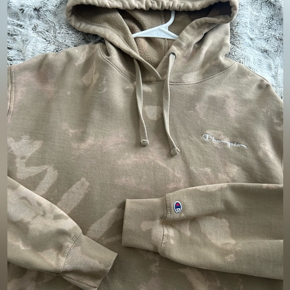Champion hoodie - Picture 3 of 3